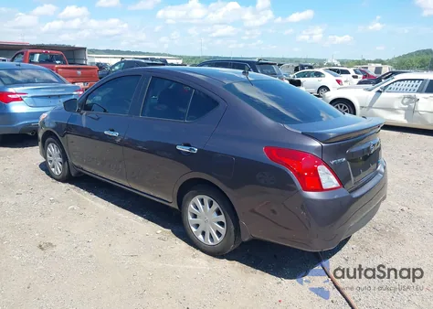 2015 Nissan Versa 1.6 Sv z USA, uszkodzony, nr VIN 3N1CN7AP3FL863070